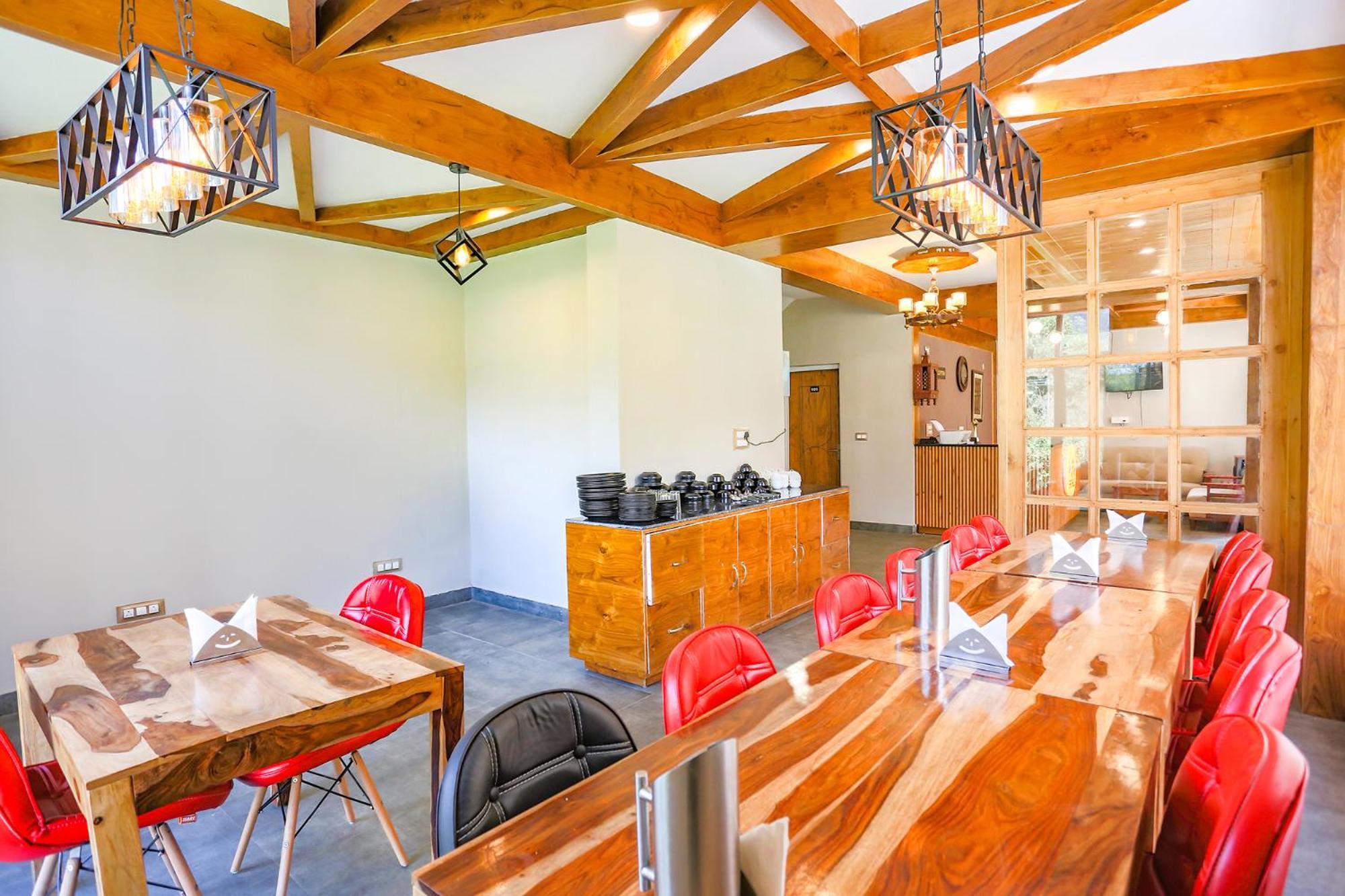 Fabhotel Outhills 马拉里 外观 照片